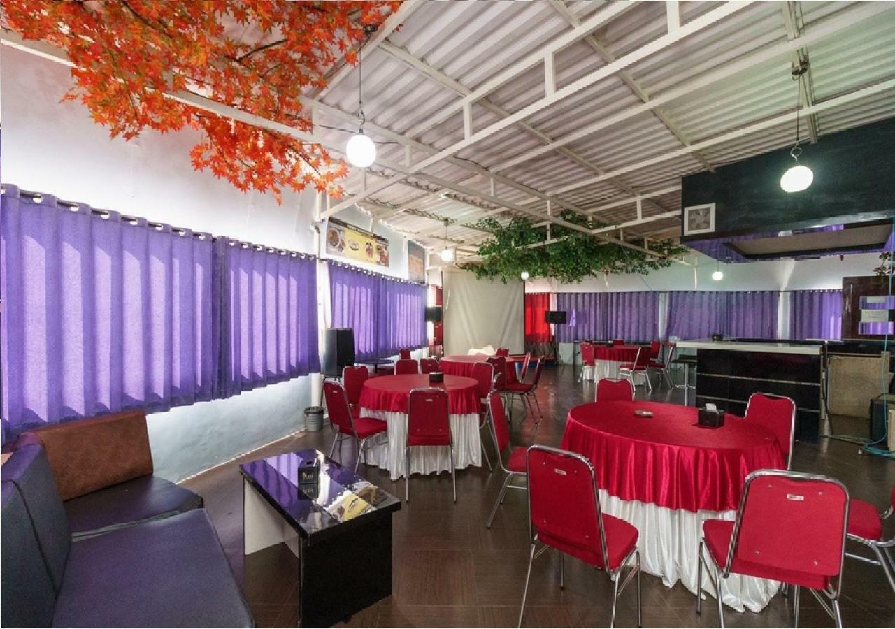 Hotel Domino Palembang Exterior foto